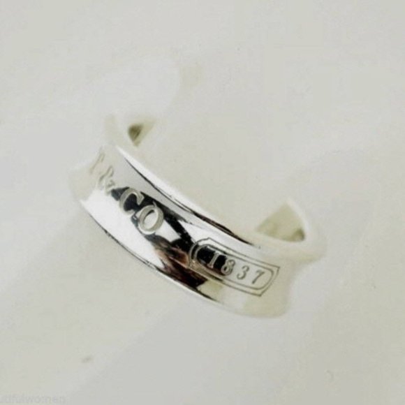 COPY - WOW, LIKE NEW!!! Authentic Stunning Tiffany & Co. 1837 Concave Ring - Picture 2 of 4